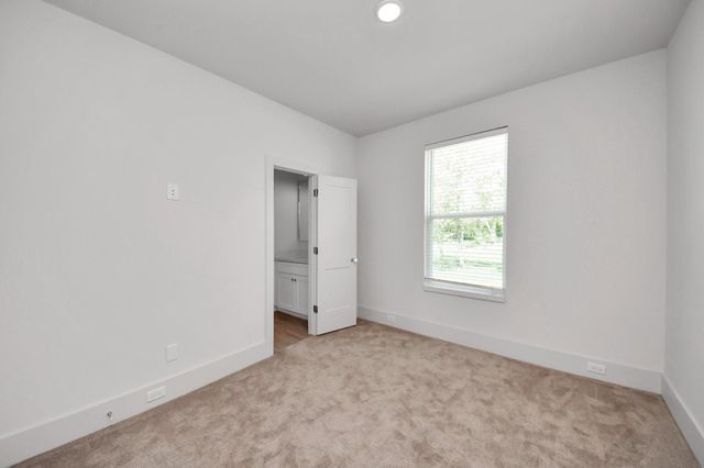 1045 Glen Avenue, Houston, TX 77088