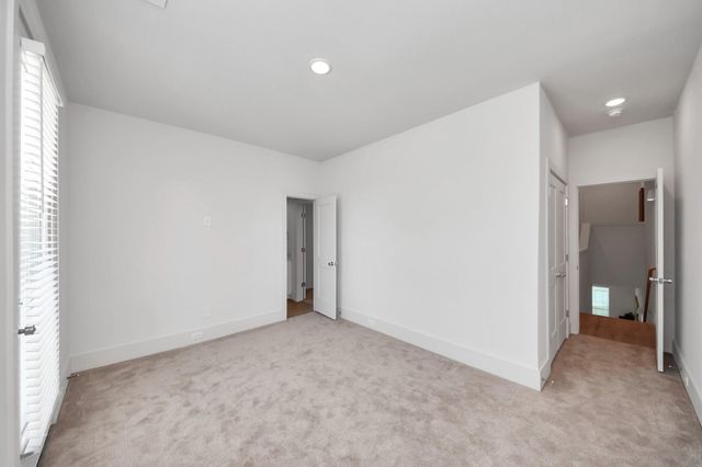 1045 Glen Avenue, Houston, TX 77088