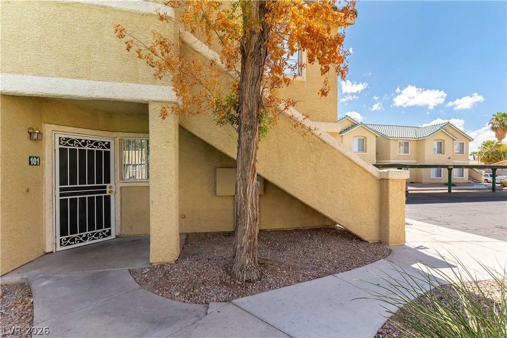 1560 JAMIELINN Lane 101, Las Vegas, NV 89110 — photo 2