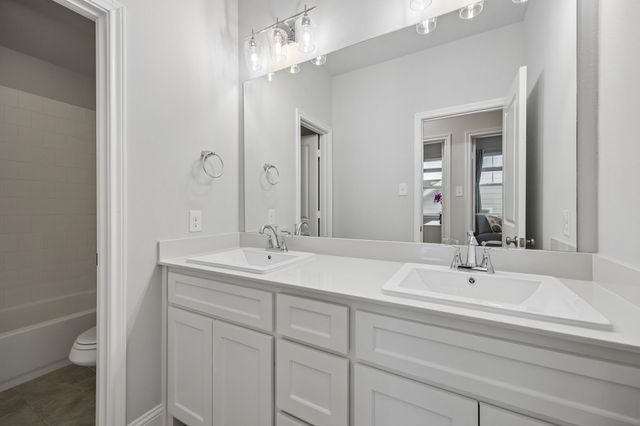 14329 Overlook Park Drive, Fort Worth, TX 76008