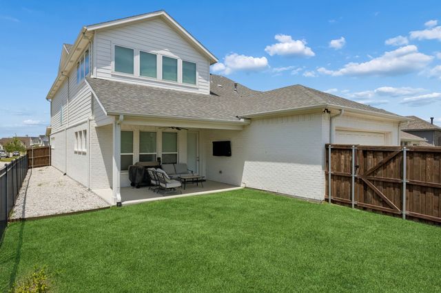 14329 Overlook Park Drive, Fort Worth, TX 76008