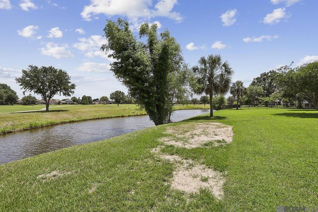 6112 Royal Palms Ct, Gonzales, LA 70737