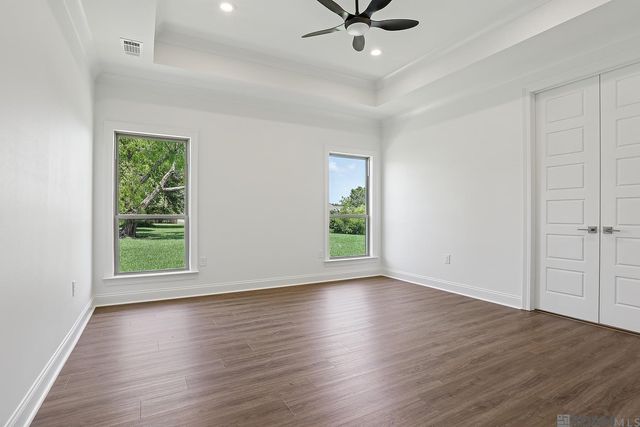 6112 Royal Palms Ct, Gonzales, LA 70737