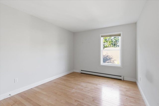 25 Staniford Farm Road, Burlington, VT 05408