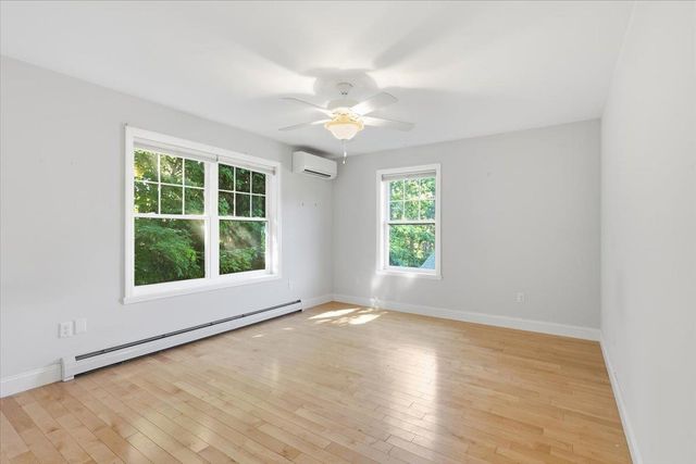 25 Staniford Farm Road, Burlington, VT 05408