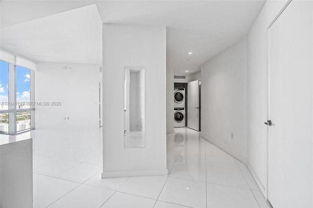 851 NE 1st Avenue 2802, Miami, FL 33132