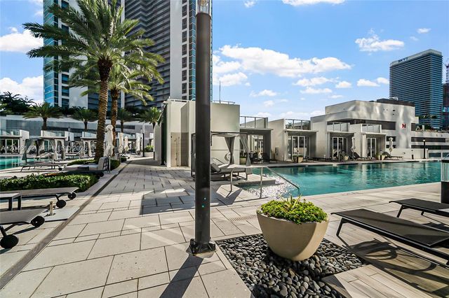 851 NE 1st Avenue 2802, Miami, FL 33132