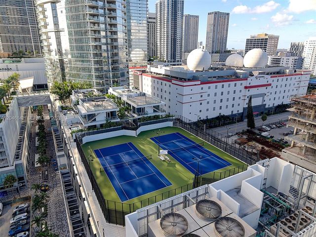 851 NE 1st Avenue 2802, Miami, FL 33132