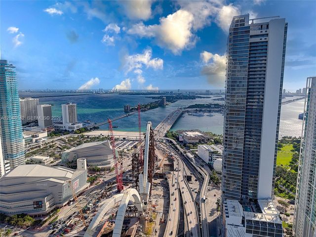 851 NE 1st Avenue 2802, Miami, FL 33132
