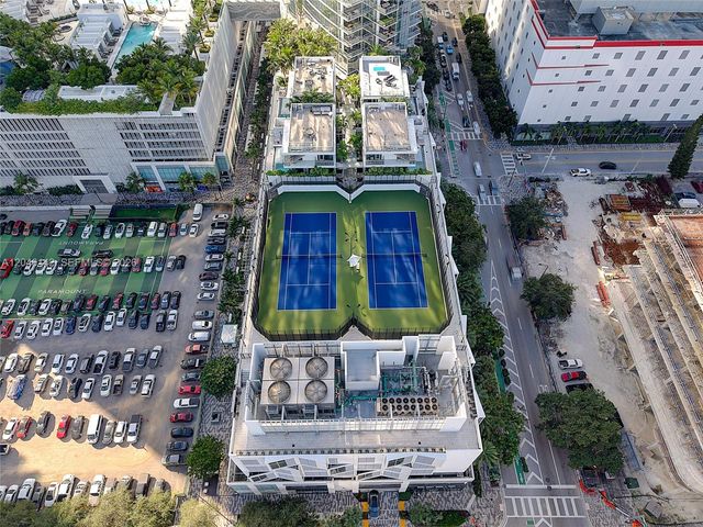 851 NE 1st Avenue 2802, Miami, FL 33132