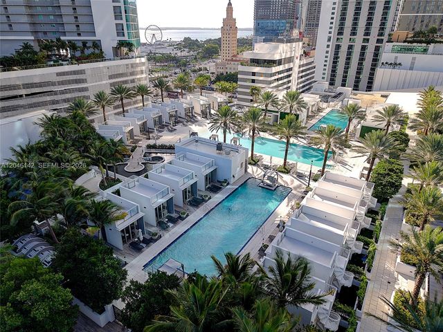 851 NE 1st Avenue 2802, Miami, FL 33132
