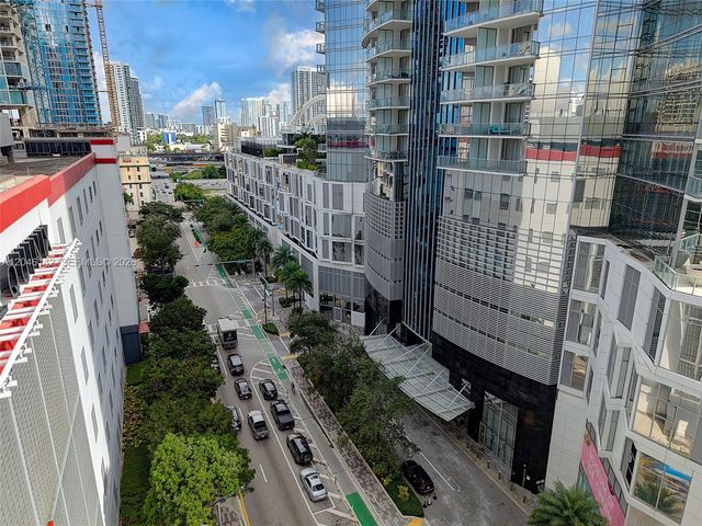 851 NE 1st Avenue 2802, Miami, FL 33132