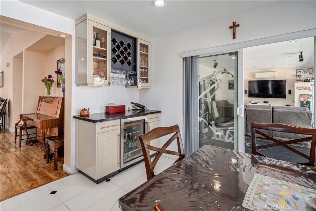 Image 21 of property listing at 7305 Verdugo Crestline, Tujunga, CA 91042