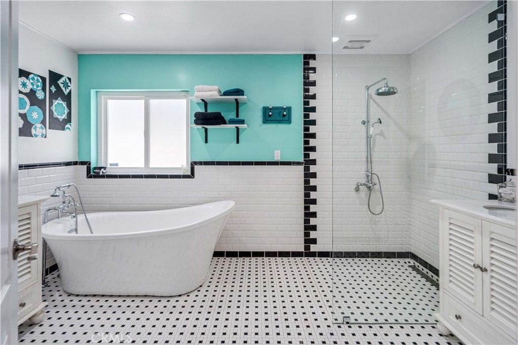 Image 27 of property listing at 7305 Verdugo Crestline, Tujunga, CA 91042