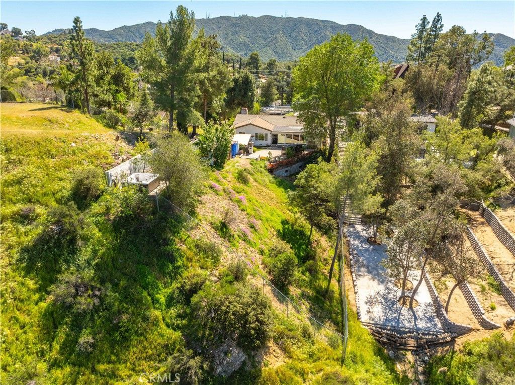 Image 52 of property listing at 7305 Verdugo Crestline, Tujunga, CA 91042