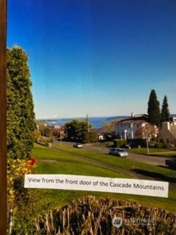 610 N Stadium Way, Tacoma, WA 98403