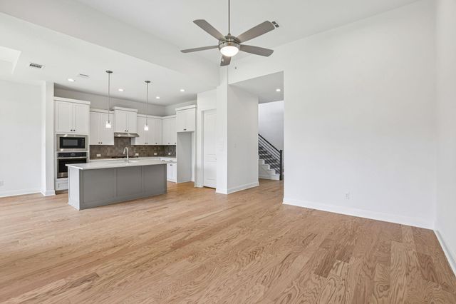 253 Prickly Poppy LOOP, Kyle, TX 78640