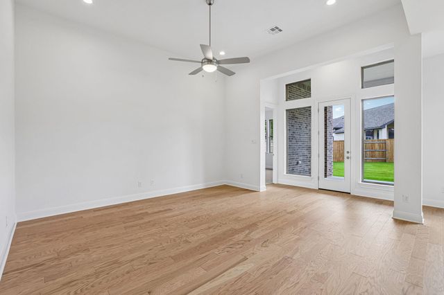 253 Prickly Poppy LOOP, Kyle, TX 78640