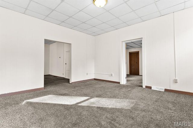 105 S 8th Street, Belleville, IL 62220