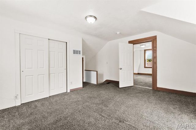 105 S 8th Street, Belleville, IL 62220