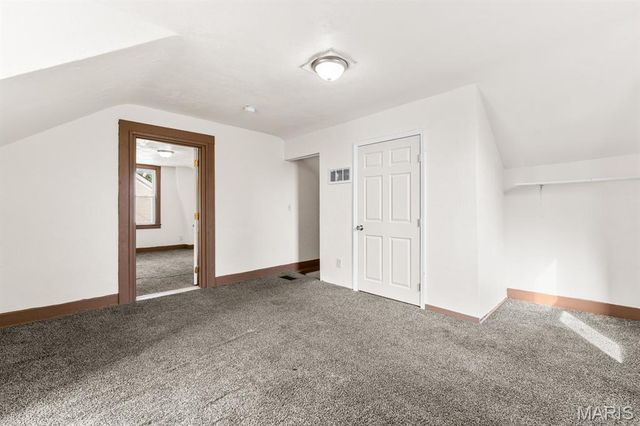 105 S 8th Street, Belleville, IL 62220