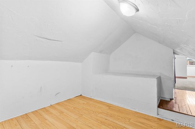 105 S 8th Street, Belleville, IL 62220