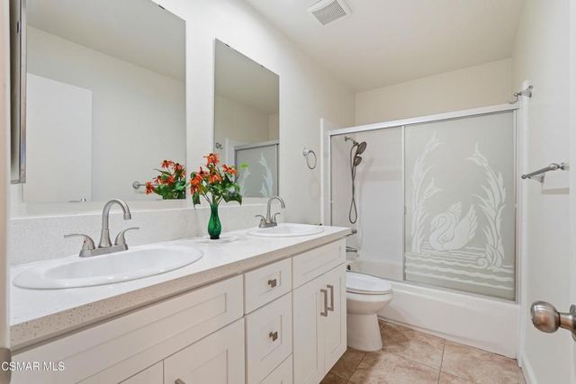 10432 Larwin Avenue, Chatsworth, CA 91311