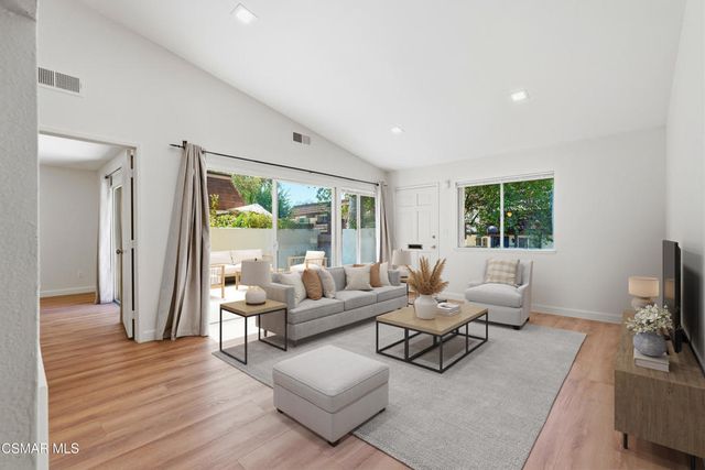 10432 Larwin Avenue, Chatsworth, CA 91311