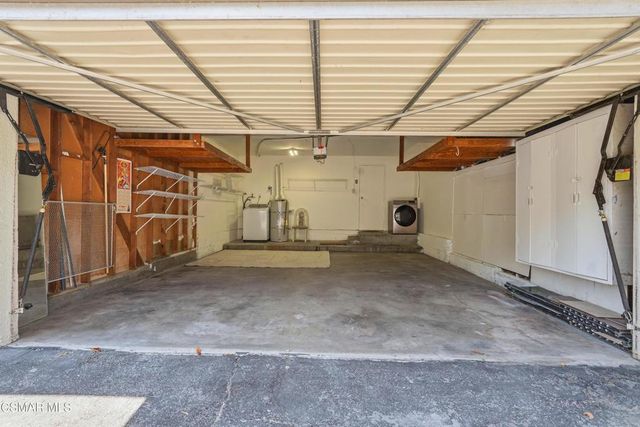 10432 Larwin Avenue, Chatsworth, CA 91311