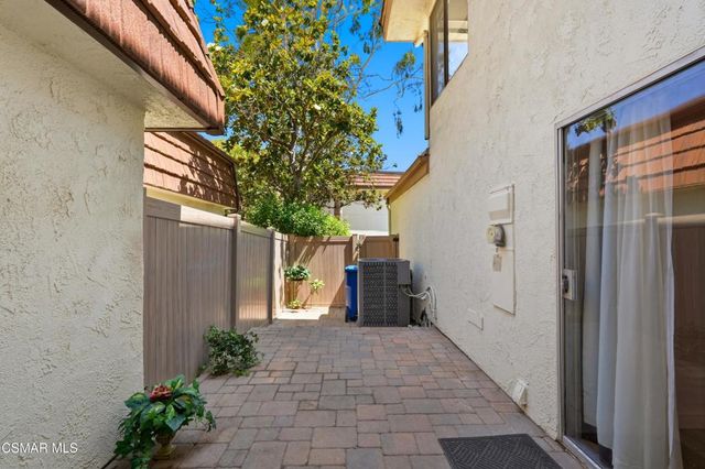 10432 Larwin Avenue, Chatsworth, CA 91311