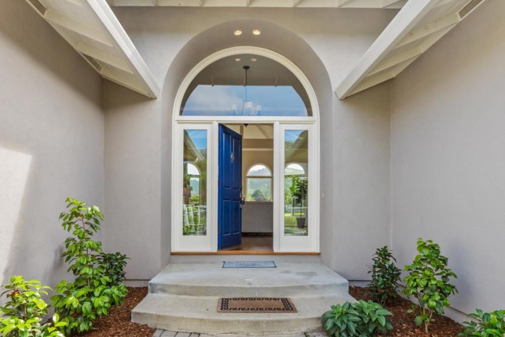 Image 5 of property listing at 7011 Valley Greens Circle, Carmel Valley, CA 93923