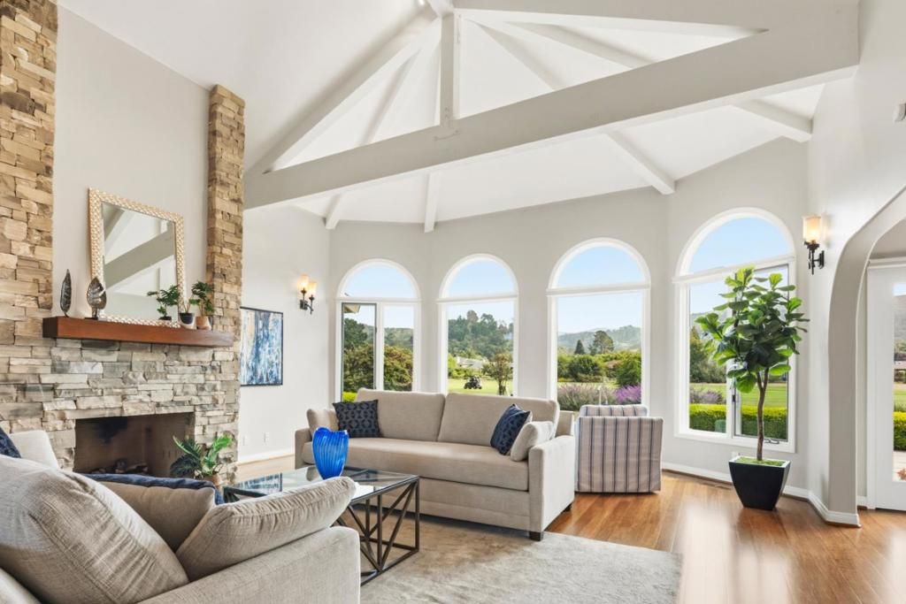 Image 7 of property listing at 7011 Valley Greens Circle, Carmel Valley, CA 93923