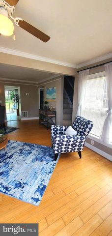 211 LAKE RD, Pasadena, MD 21122