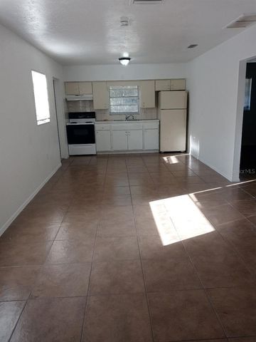 807 60TH AVENUE W, Bradenton, FL 34207