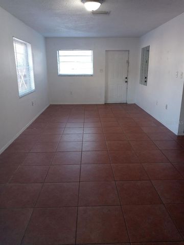 807 60TH AVENUE W, Bradenton, FL 34207