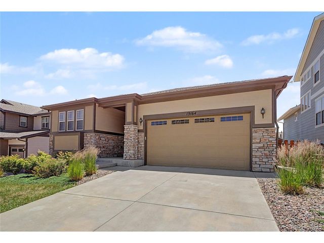 19164 W 85th Blf, Arvada, CO 80007