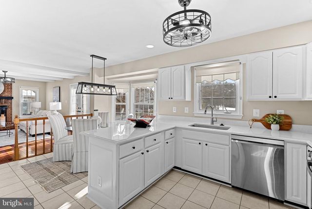 5 GRISWOLD CT, Sterling, VA 20165