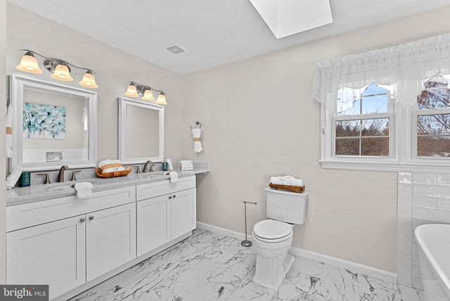 5 GRISWOLD CT, Sterling, VA 20165