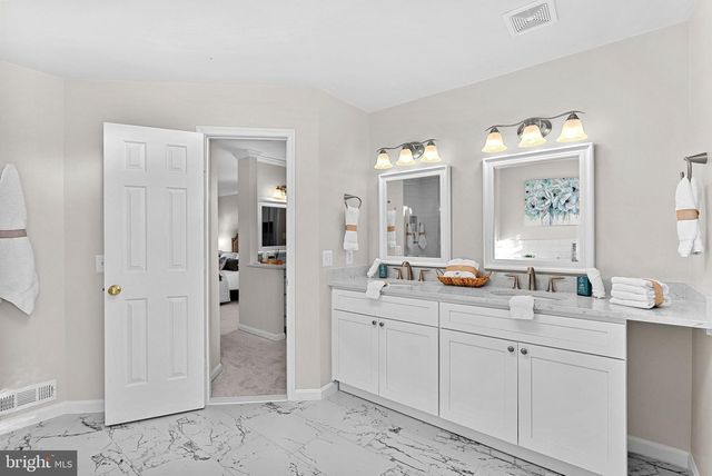 5 GRISWOLD CT, Sterling, VA 20165