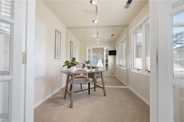 211 86th ST F, Virginia Beach, VA 23451