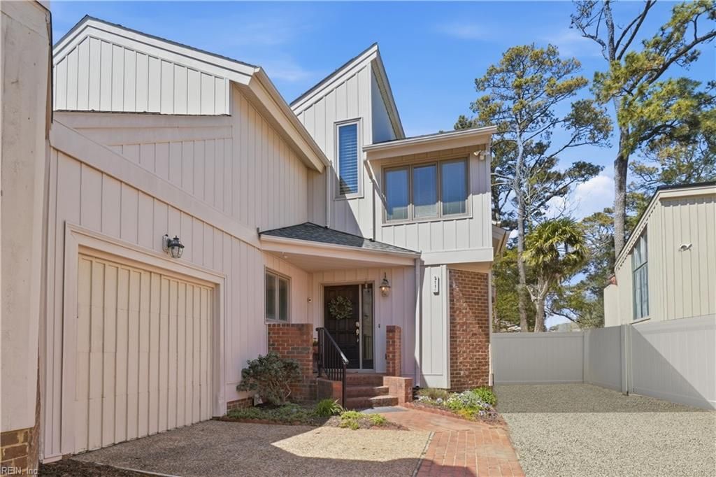 211 86th ST F, Virginia Beach, VA 23451