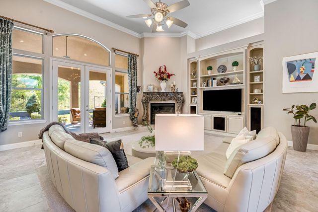 21844 Fairway Oaks Lane, Friant, CA 93626