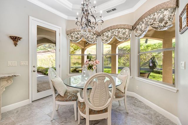 21844 Fairway Oaks Lane, Friant, CA 93626