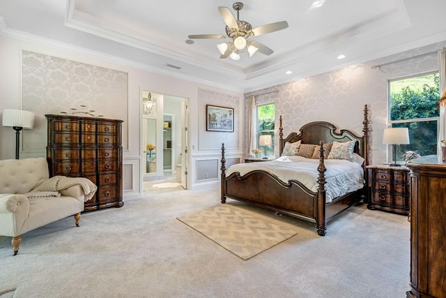 21844 Fairway Oaks Lane, Friant, CA 93626