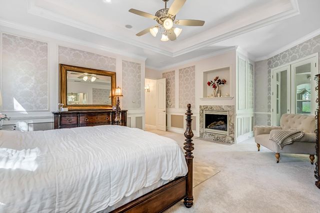 21844 Fairway Oaks Lane, Friant, CA 93626