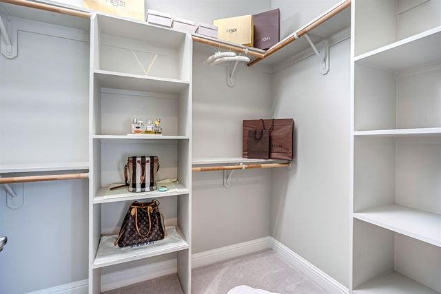 21844 Fairway Oaks Lane, Friant, CA 93626