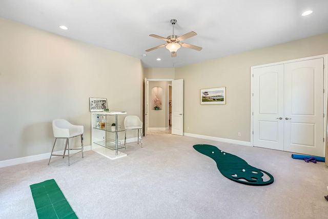 21844 Fairway Oaks Lane, Friant, CA 93626