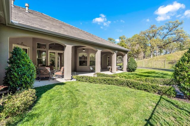 21844 Fairway Oaks Lane, Friant, CA 93626