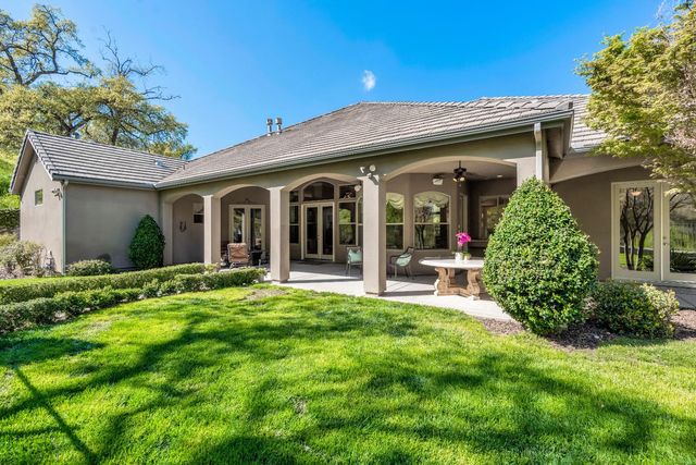 21844 Fairway Oaks Lane, Friant, CA 93626