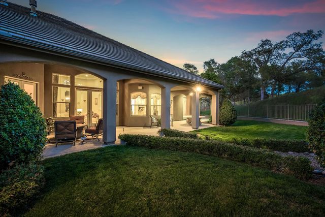 21844 Fairway Oaks Lane, Friant, CA 93626